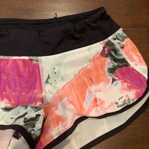 Lululemon Speed Up Short 2.5”